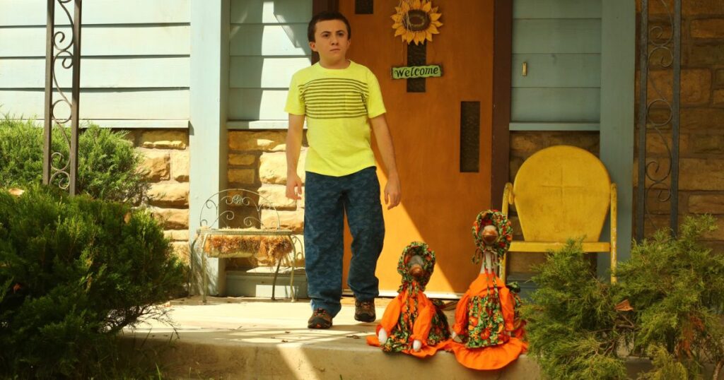 Atticus Shaffer's Height, Weight, and Physical Appearance